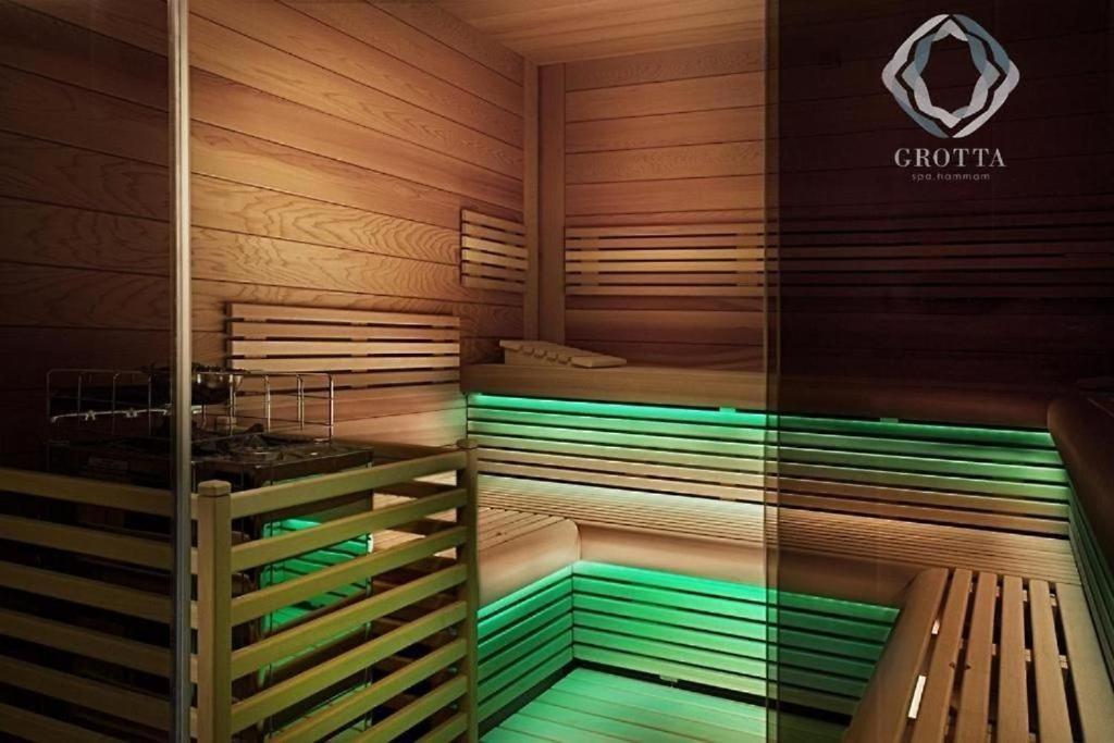 Resident Katrin Wellness Grotta Free