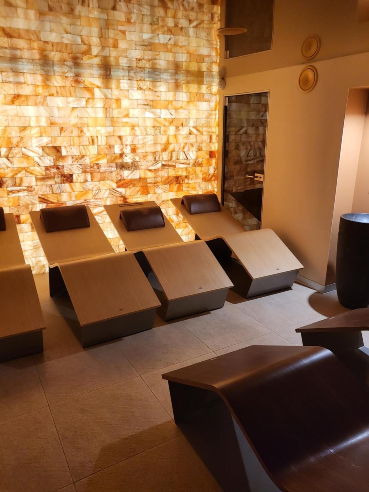 Resident Katrin Wellness Grotta Free