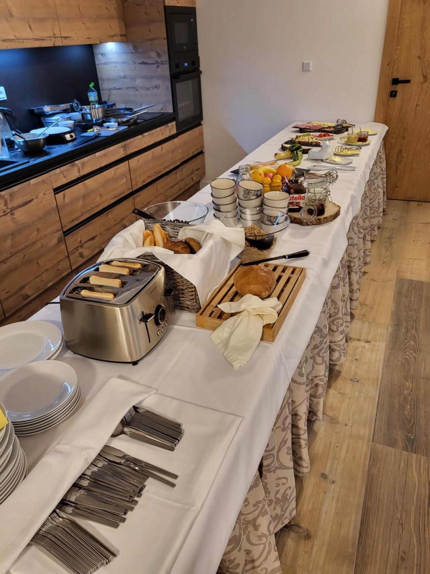 Resident Katrin Wellness Grotta Free